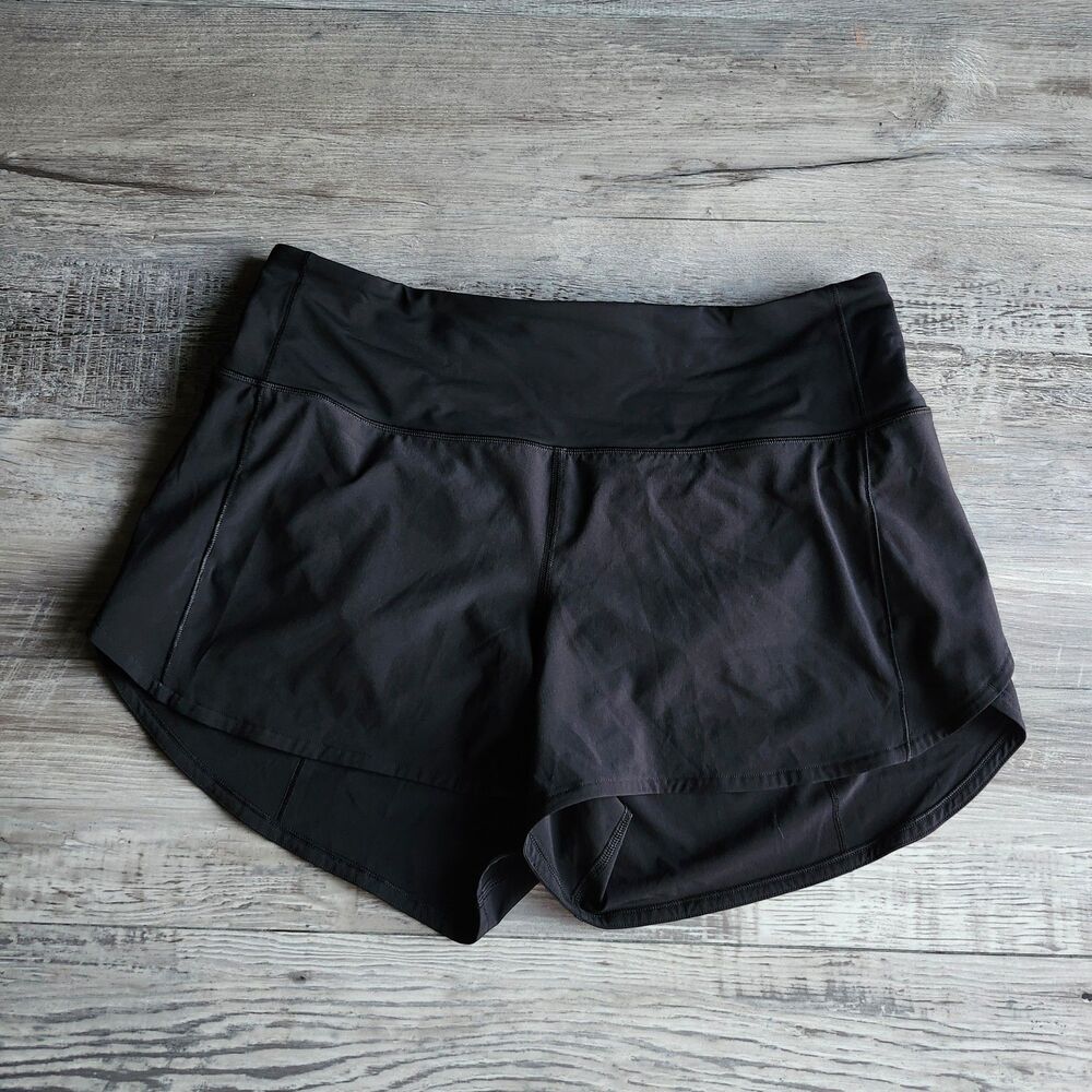 (10) Lululemon Speed Up High-Rise Lined Short 4"
